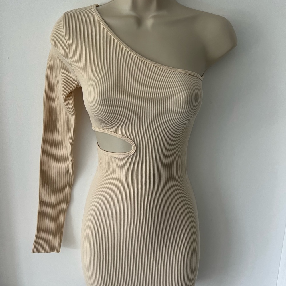 Bodycon Rib Dress - Picture 3 of 8